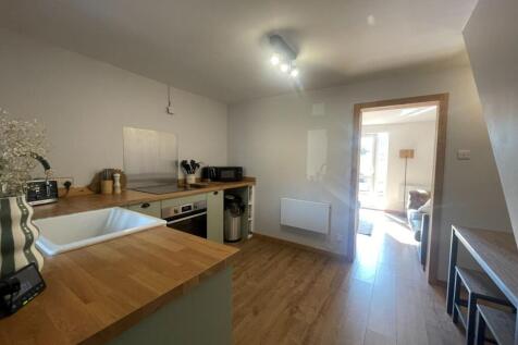 Mountfield Gardens, Southam photo 5