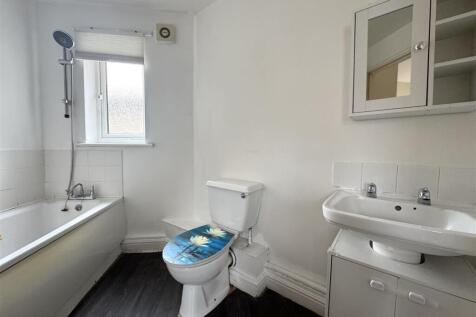Bole Close, Low Valley, Barnsley photo 4