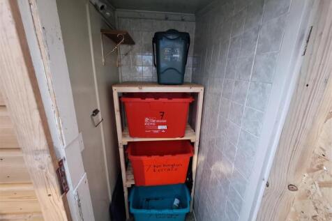 Storage shed