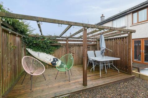 DECKING