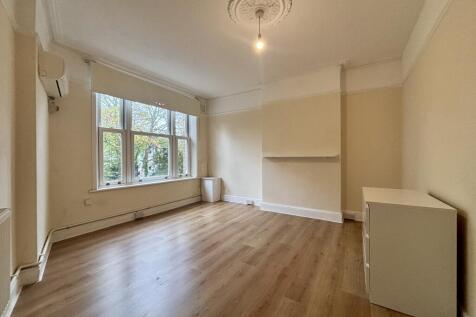 Bromley Road, Beckenham, BR3 photo 5