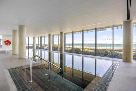 Bayside Apartments, Flat 84-016.JPG