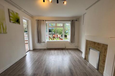South Gardens, The Avenue, Wembley, HA9 photo 3