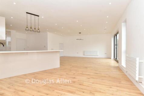 Lounge/Diner/Kitchen