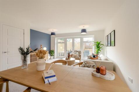 Living Area (2).jpg