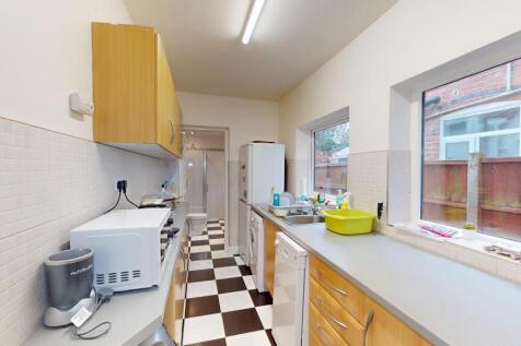 Kitchener Road, Selly Oak, West Midlands, B29 photo 5