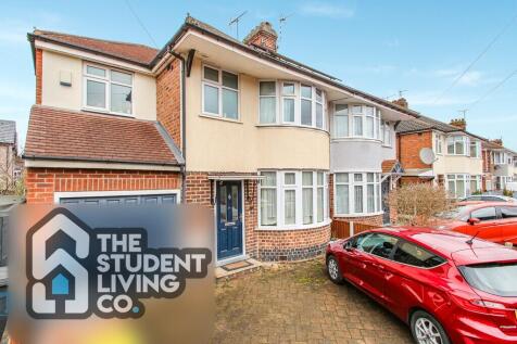 5-bed semi-detached on Pelham Crescent, Beeston, £2,167/mo