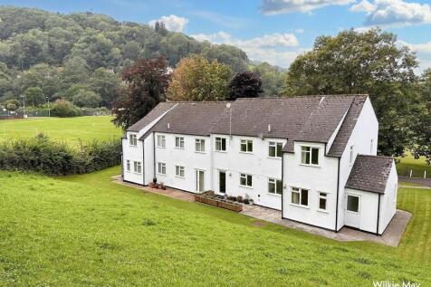Minehead, TA24 - property photo