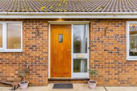 78 Stonegate (Cowbit)-5.jpg