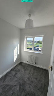 Bedroom 3 / Study/ Baby room