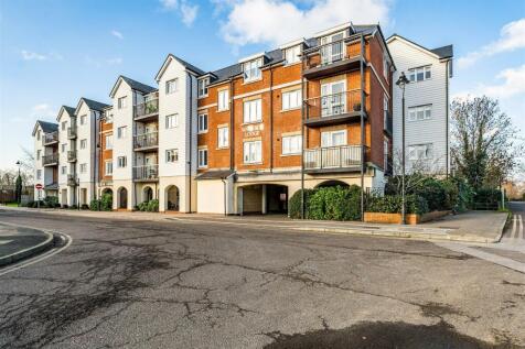 Waterside Lodge - new.jpg