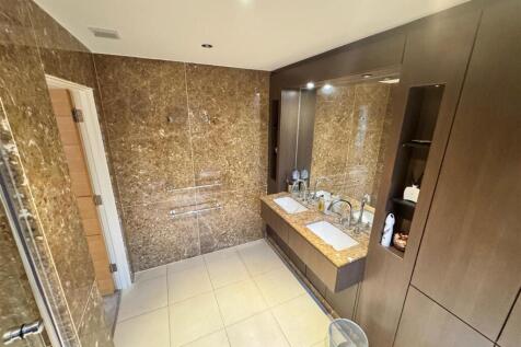 WhatsApp Image 2025-09-11 at 11.19.57.jpeg