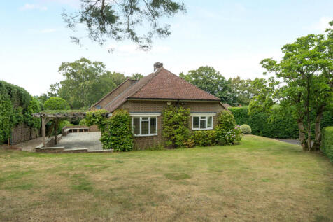 1315835-6-685d456...