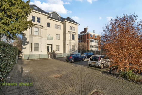 d2b464ff-7069-445...