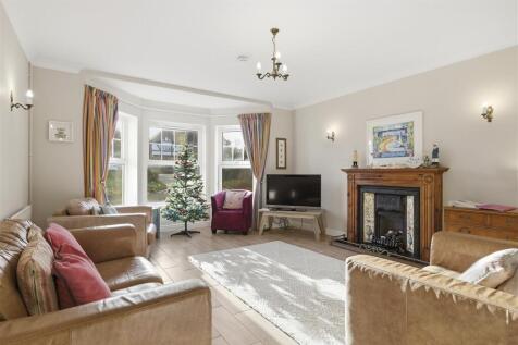 78a Pier Avenue 7 - Copy.jpg