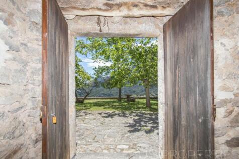 TRADITIONAL MALLORCAN POSSESSION WITH INCREDIBLE VIEWS