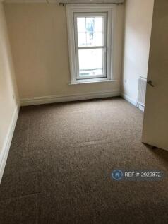 High Street, Lyndhurst, SO43 photo 5