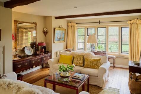 Amesbury_Painswick_ 4 copy.jpg