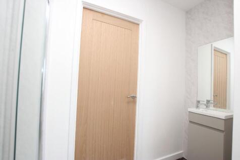 Windmill Avenue, Kettering, Northamptonshire, NN16 photo 3