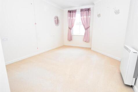 Coachman Court, Ashingdon Road, Rochford photo 4