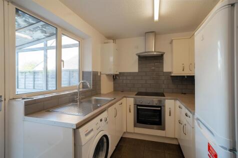 Calverley Mews, Up Hatherley, Cheltenham photo 5