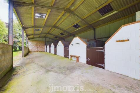 Multipurpose Equestrian/Livestock Building