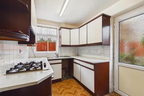 CAM03145G0-PR0501-STILL012.jpg