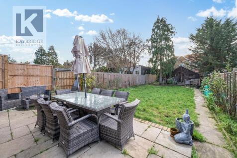 Stoneleigh Park Road, Epsom - KT19 0QT