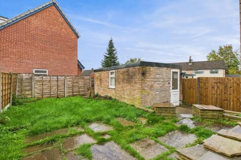 CAM03729G0-PR0159-STILL022