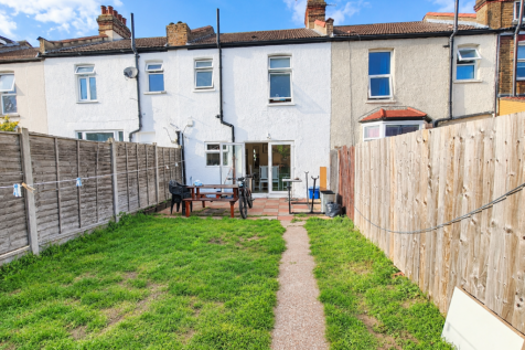 Langdale Road, Thornton Heath, Croydon photo 4