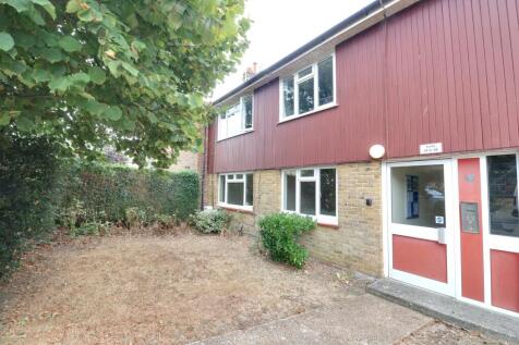Waterlooville, PO7 - property photo