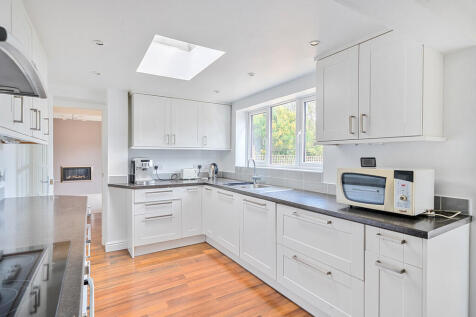 1333982-16-68ad89...