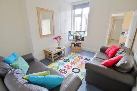 5-bed house on Paget Street, Loughborough, £2,275/mo