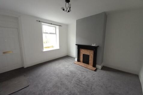 South Parade, Cleckheaton photo 4