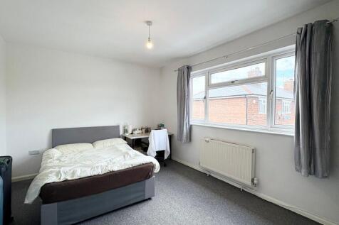 Chesil Avenue, Nottingham photo 4