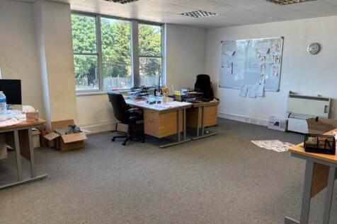 Unit 4, Priors Way Industrial Estate