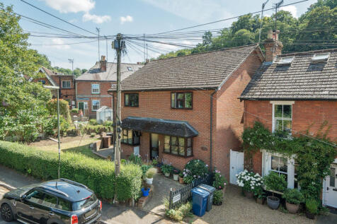 1313306-1-687a5cf...