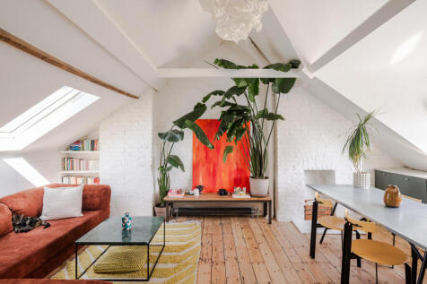 347939 - Flat C, 9 Cranwich Road-20.jpeg