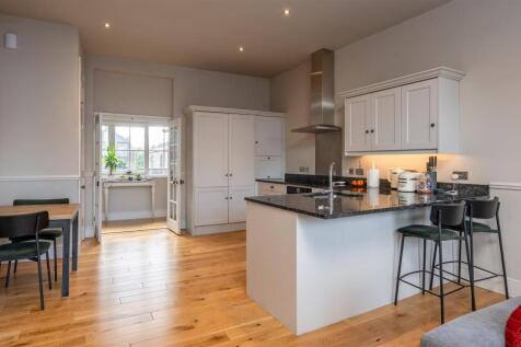 OPEN PLAN AREA