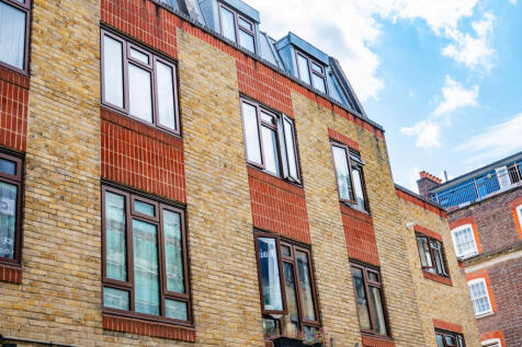 Nottingham_Court_16