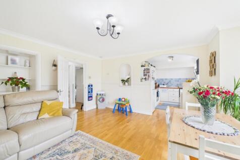 CAM02023G0-PR0168-STILL006