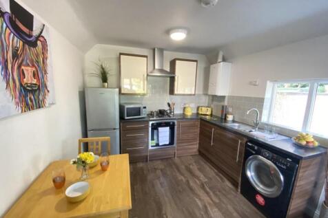1-bed house on Ashby Road, Loughborough, £845/mo