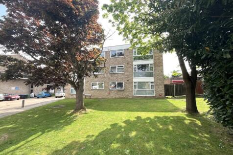 Chessington, KT9 - property photo