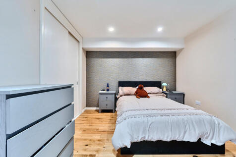 1320870-19-686cfe...