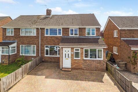 Andover, SP10 - property photo