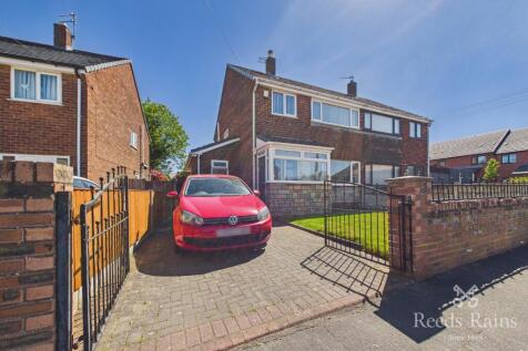 Prescot, L35 - property photo