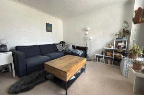 Oberon Court, Shakespeare Road, photo 4