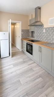 Waterflow Road, London photo 3