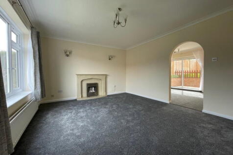 New Road Newbury photo 3
