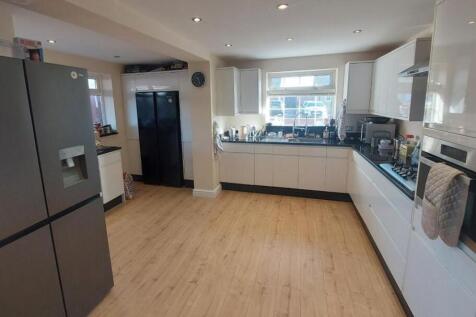 Lea Way, Huntington, York photo 4